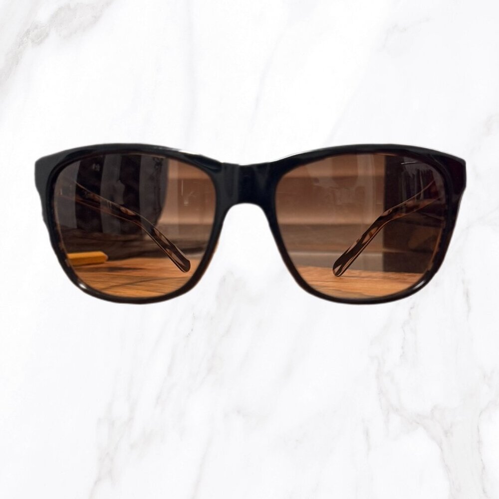 Tory Burch Sunglasses Tortoiseshell Frame Gradient Lenses, Size 57mm - Picture 2 of 5